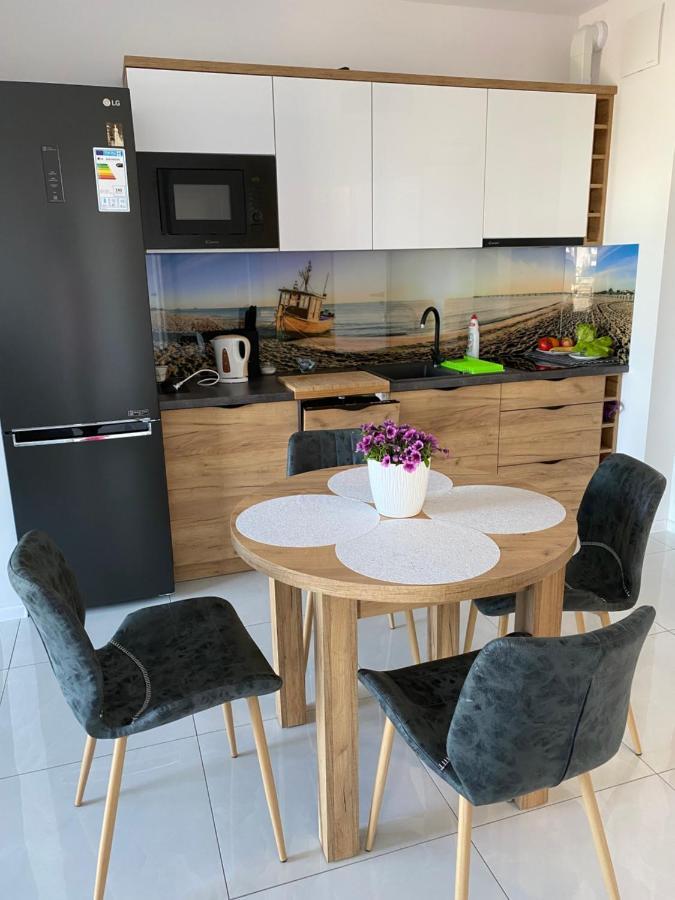 Miedzyzdroje,Balticus Promenada Gwiazd 14, Apartament Z Widokiem Na Morze Iwona Exterior photo